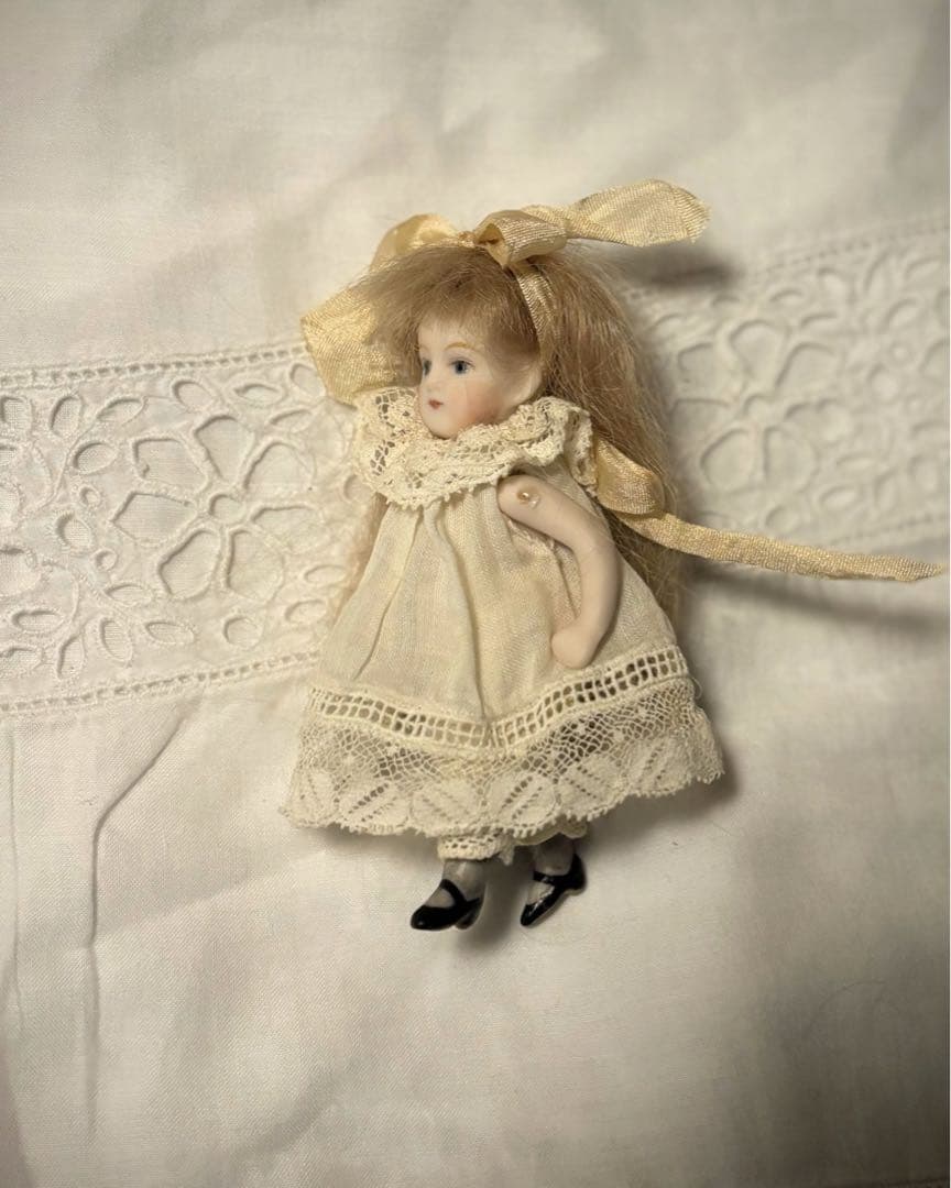 ミニョネット*ミニチュアビスクドール9cm