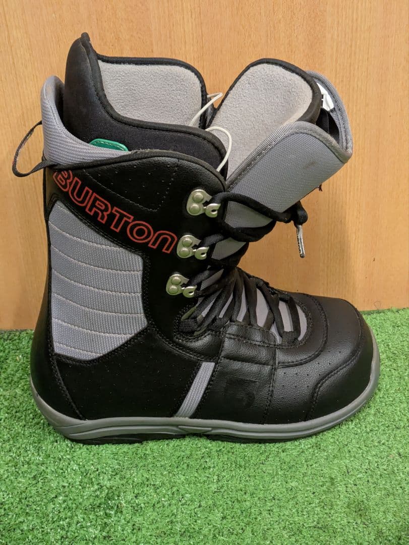 Burton　スノーボードブーツ　TRIBUTE 25.5cm【男性用】