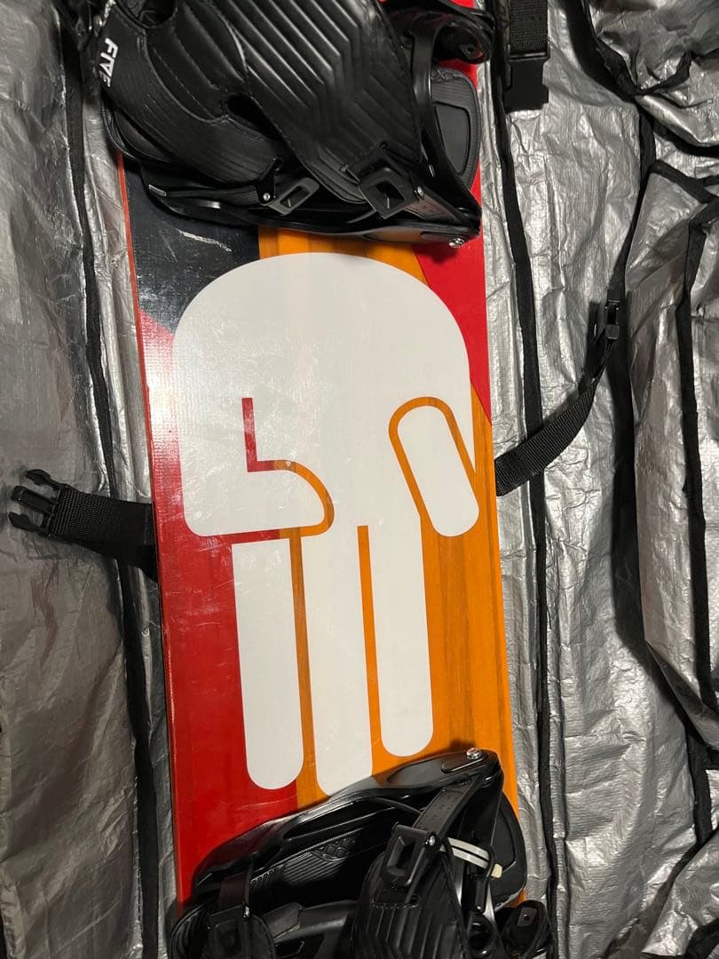 BATALEON スノーボード 赤/オレンジ/黒