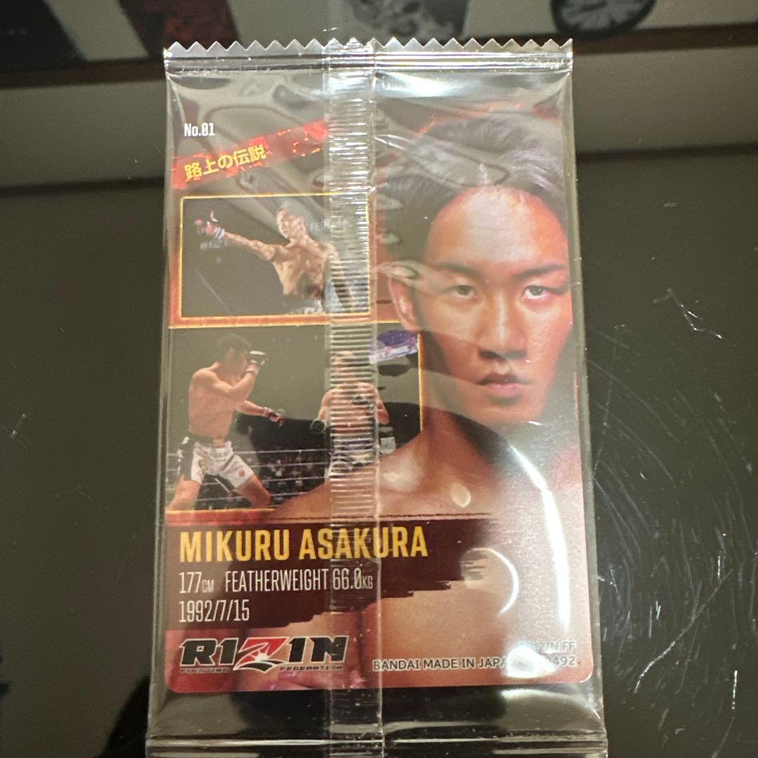 朝倉未来 サイン入りトレーディングカード No.81 - メルカリ