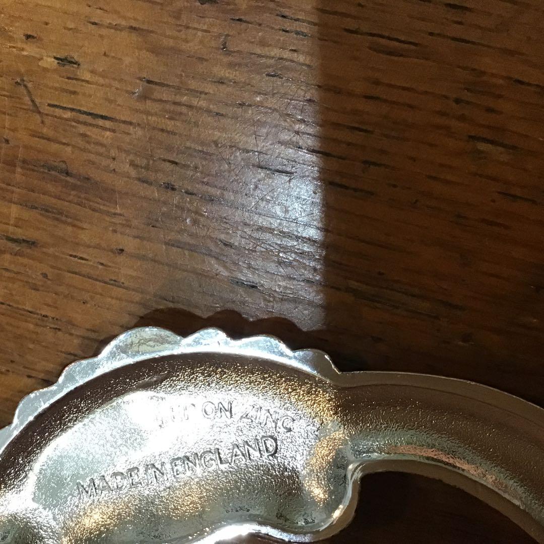 イギリス製　　　シルバートレー　　　　　銀メッキ