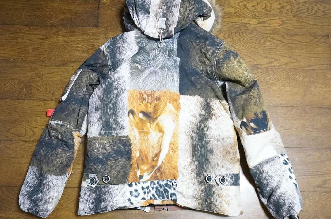 マウンテンロックスター MRS N-2B型ジャケット S アニマル柄