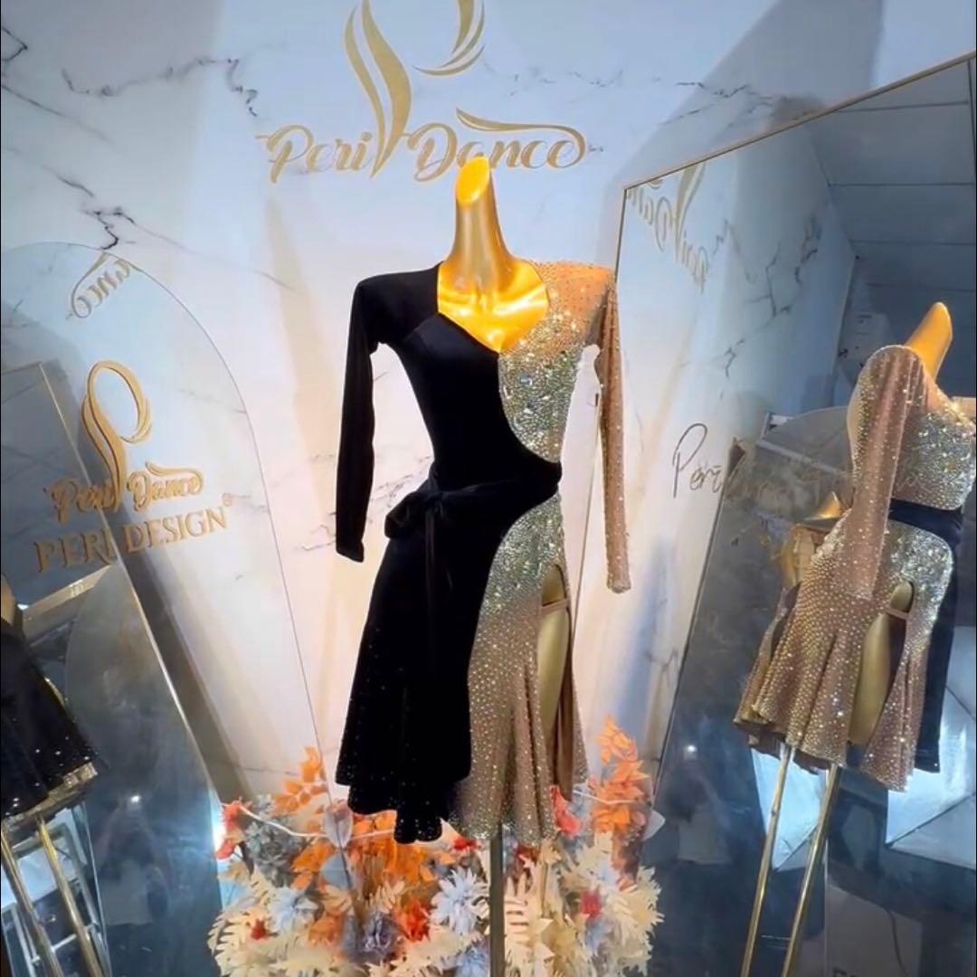 社交ダンスドレス　競技ダンス　ラテンドレス試合