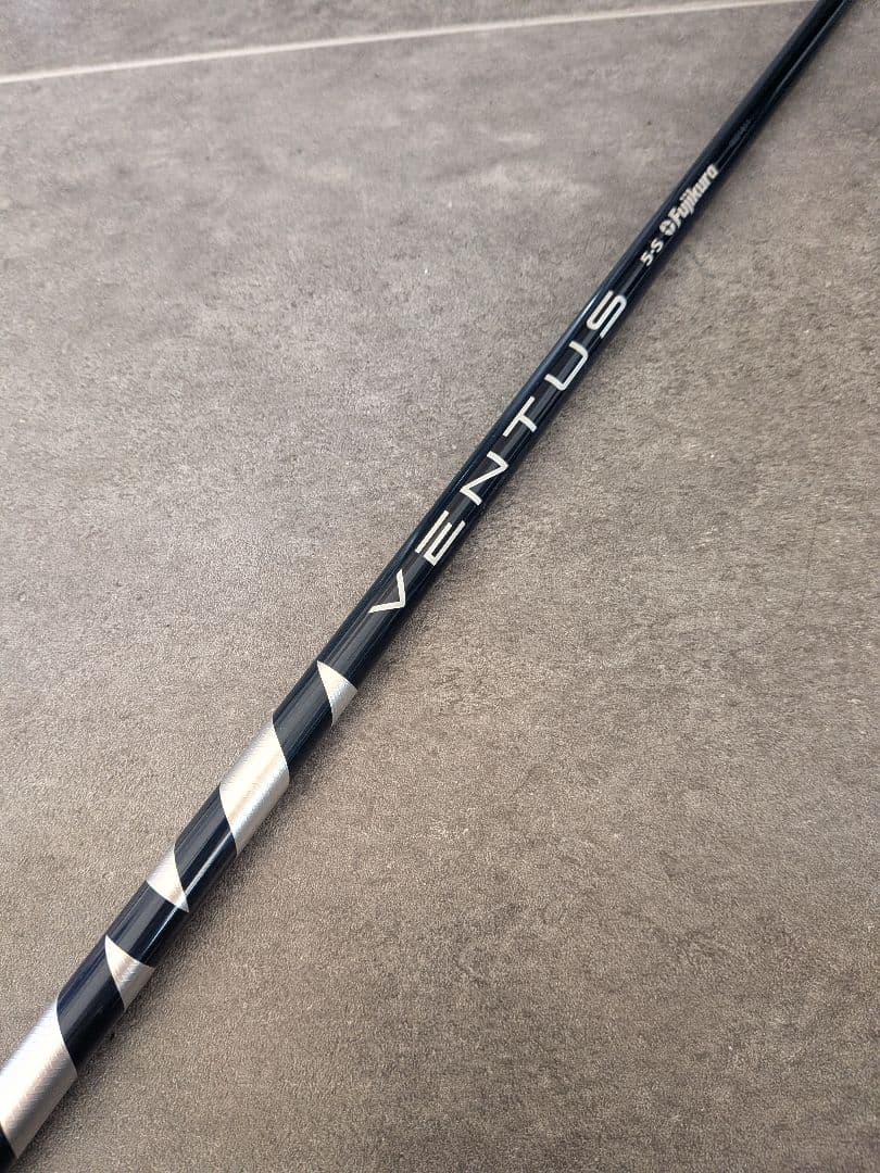 ●美品　大人気●テーラーメイド ベンタスブルーVENTUS BLUE 5S 1W