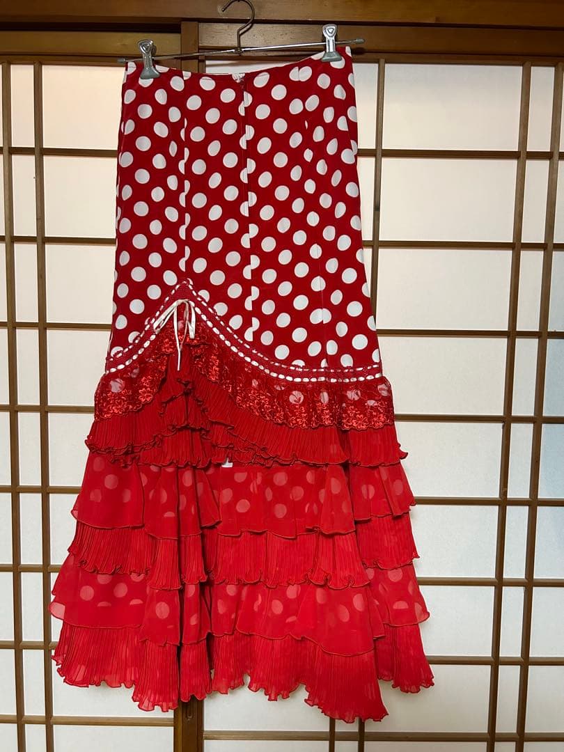 ソニアジョーンズ ・赤白水玉ファルダ