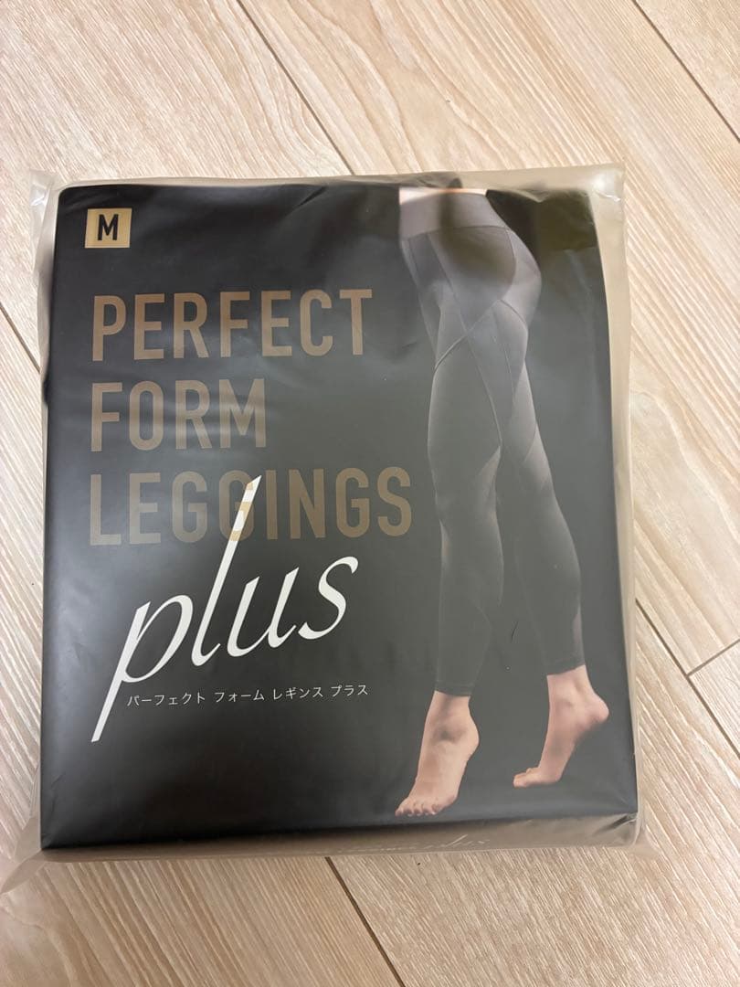 パーフェクトフォームレギンスプラスM(リントスルrintosull) - メルカリ