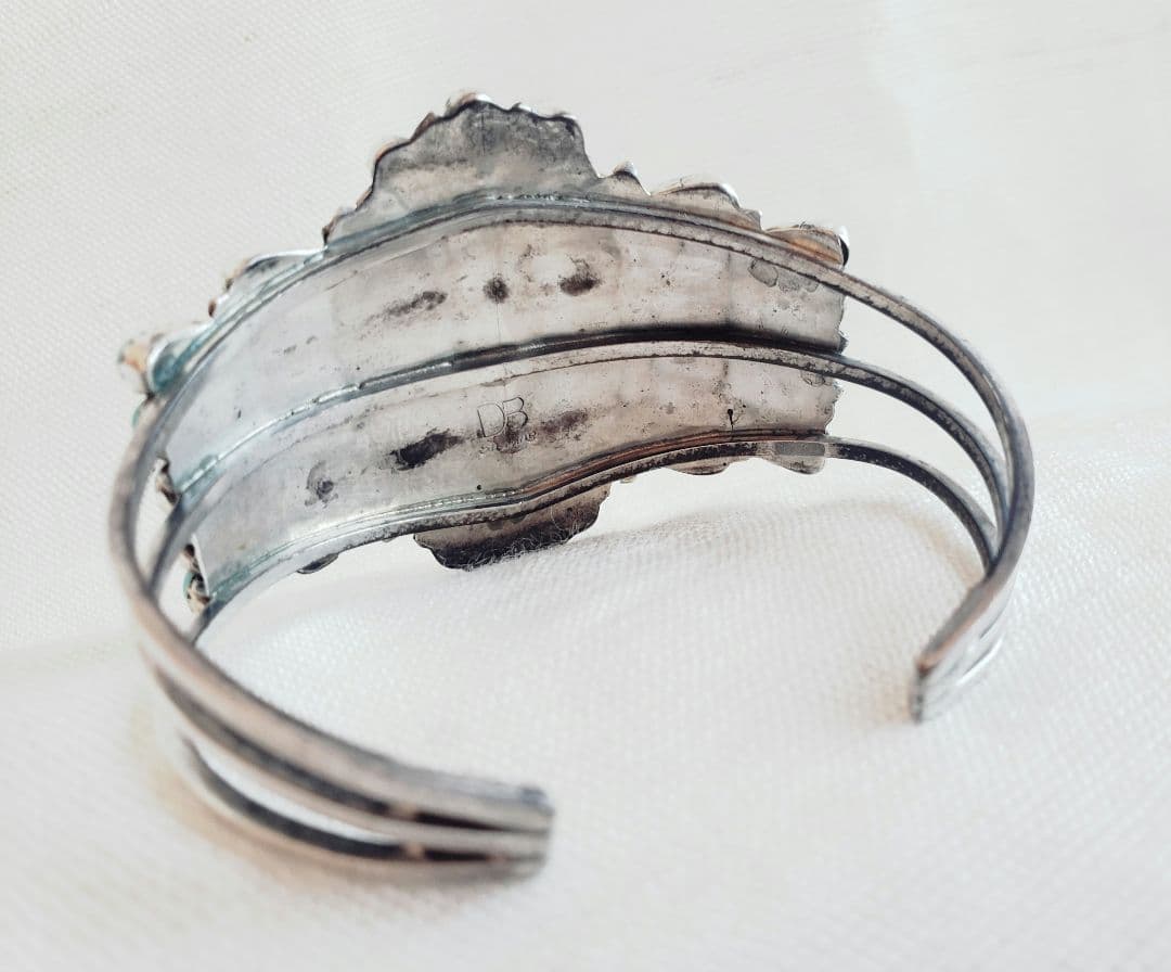 新品 インディアンジュエリー　ナバホ族　ターコイズ　バングル Benally