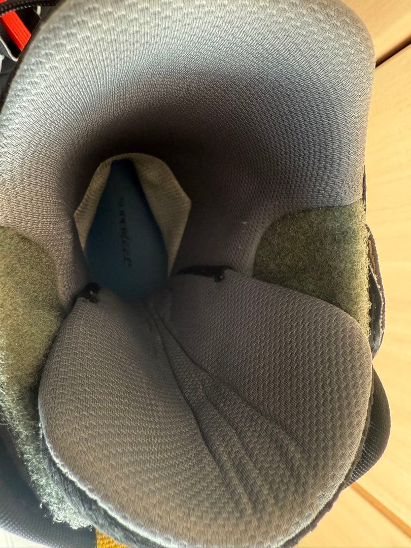 BURTON ION アジアンフィット PIRELLI 27.0cm 軽量