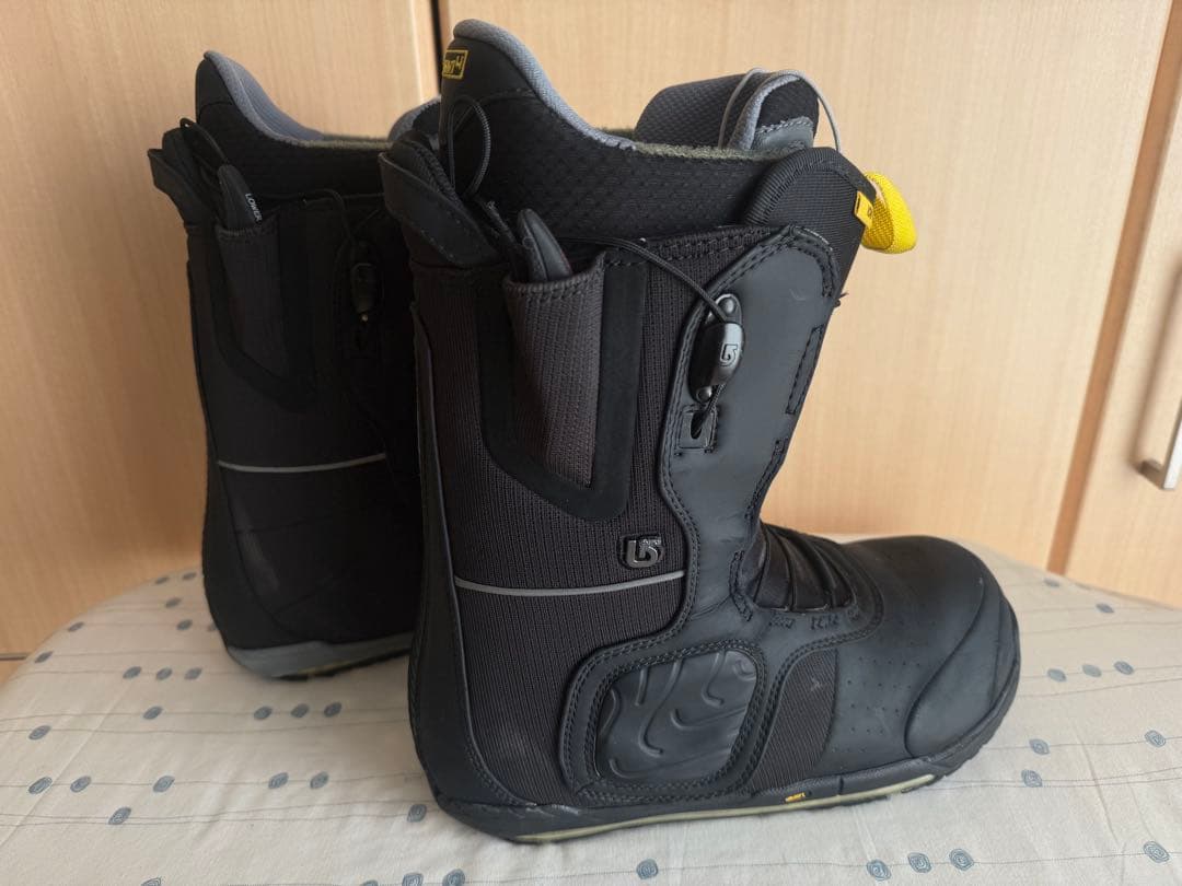 BURTON ION アジアンフィット PIRELLI 27.0cm 軽量
