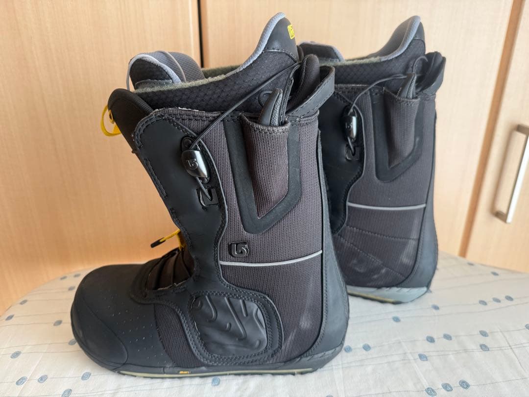 BURTON ION アジアンフィット PIRELLI 27.0cm 軽量