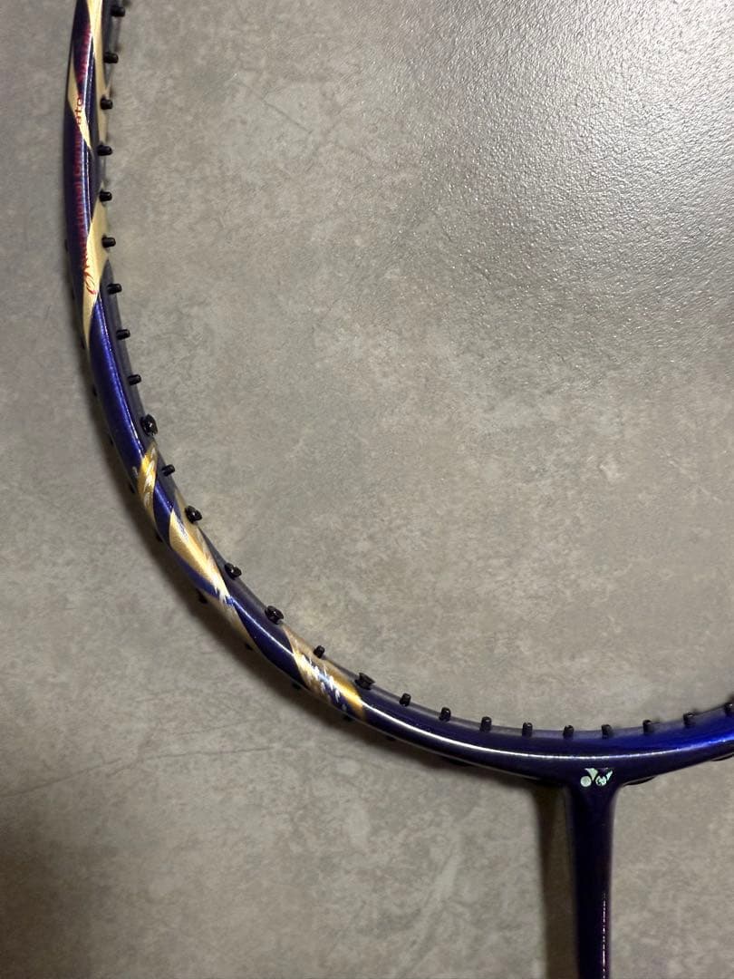 【希少レア美品】ヨネックス　アストロクス99 サファイアネイビー3UG5 桃田