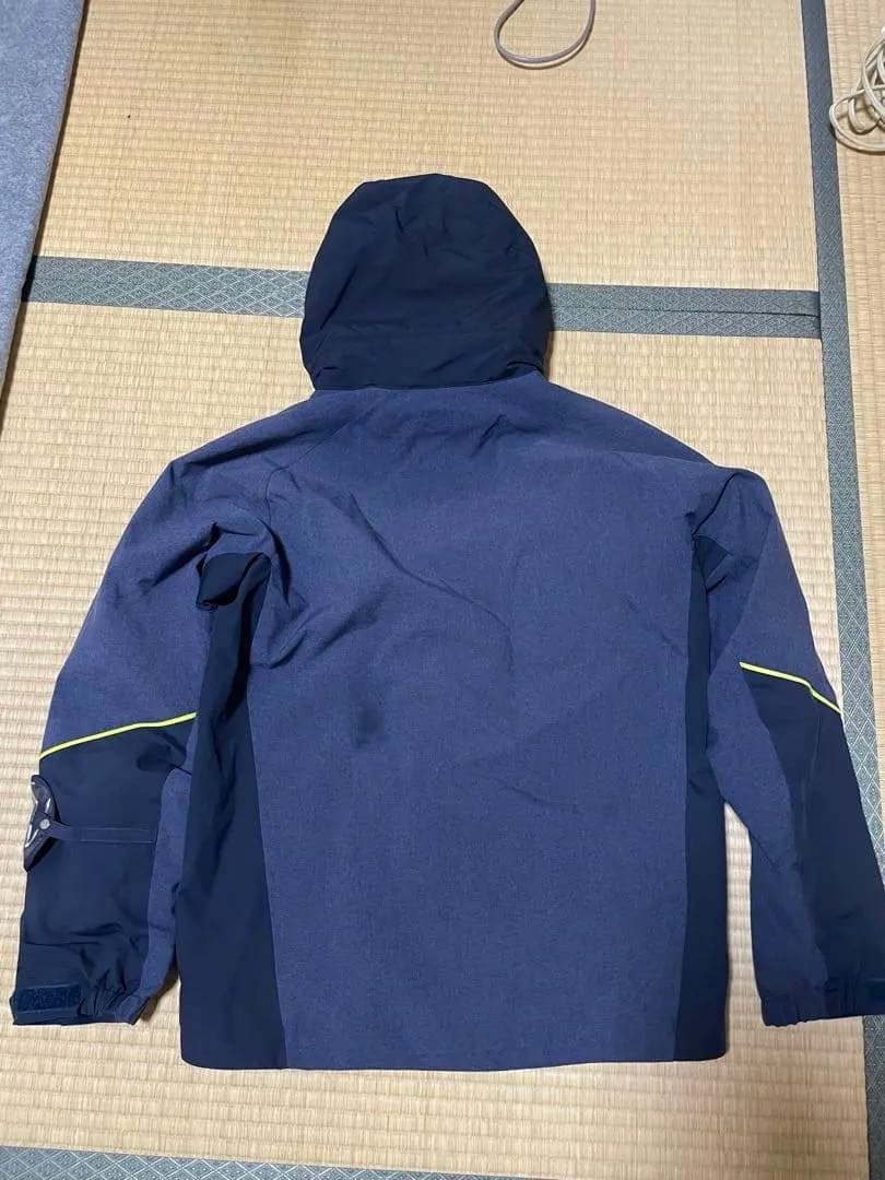 デサントスキーウェア　ファブリス　スキーパンツ　Mサイズ