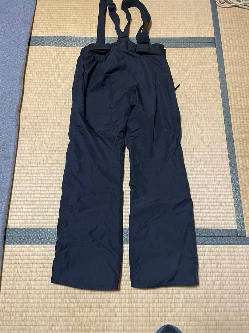 デサントスキーウェア　ファブリス　スキーパンツ　Mサイズ