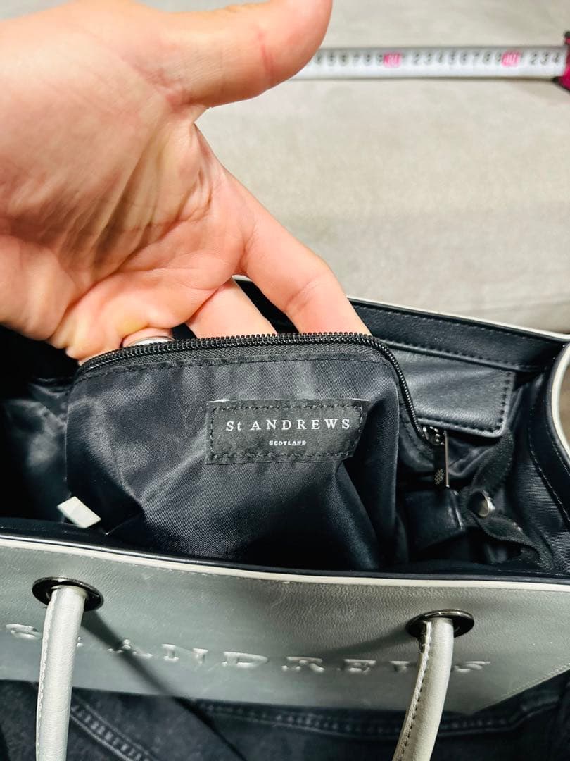 St ANDREWS シルバー トートバッグ - メルカリ