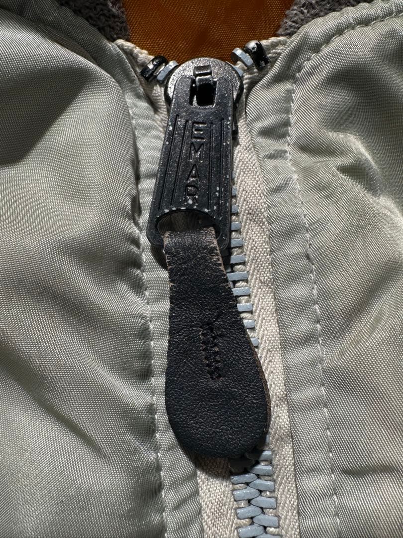 年末限定値下げ AVIREX MA-1 90s USA アーチロゴ