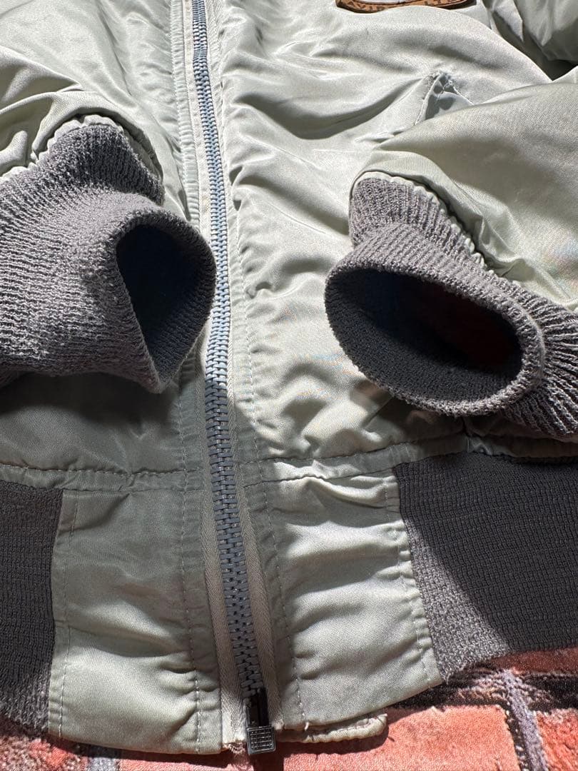 年末限定値下げ AVIREX MA-1 90s USA アーチロゴ