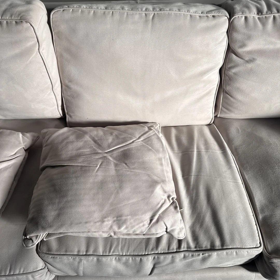 ★ 白い3人掛けソファー インテリア 家具 クッション付き 格安