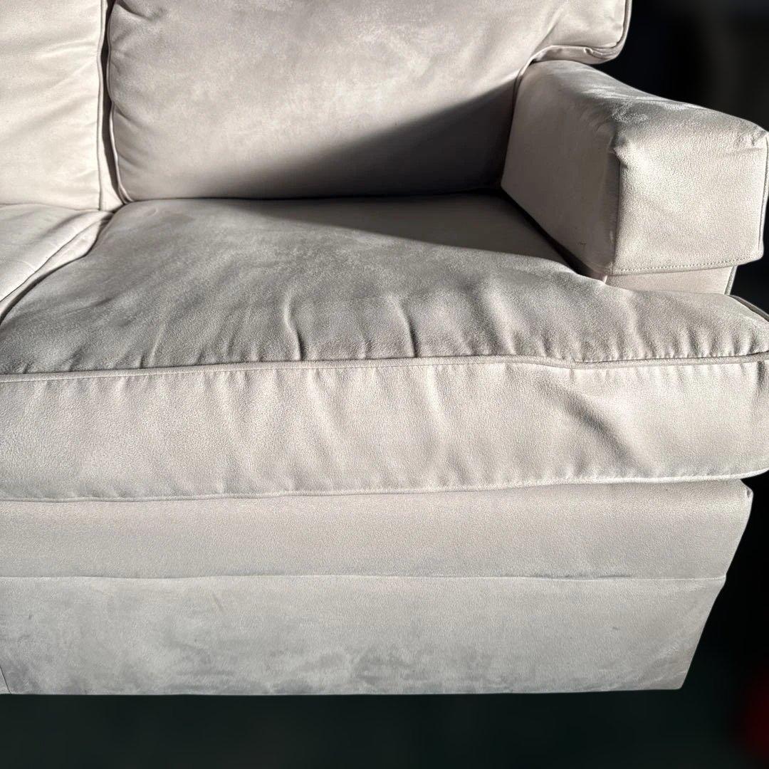 ★ 白い3人掛けソファー インテリア 家具 クッション付き 格安