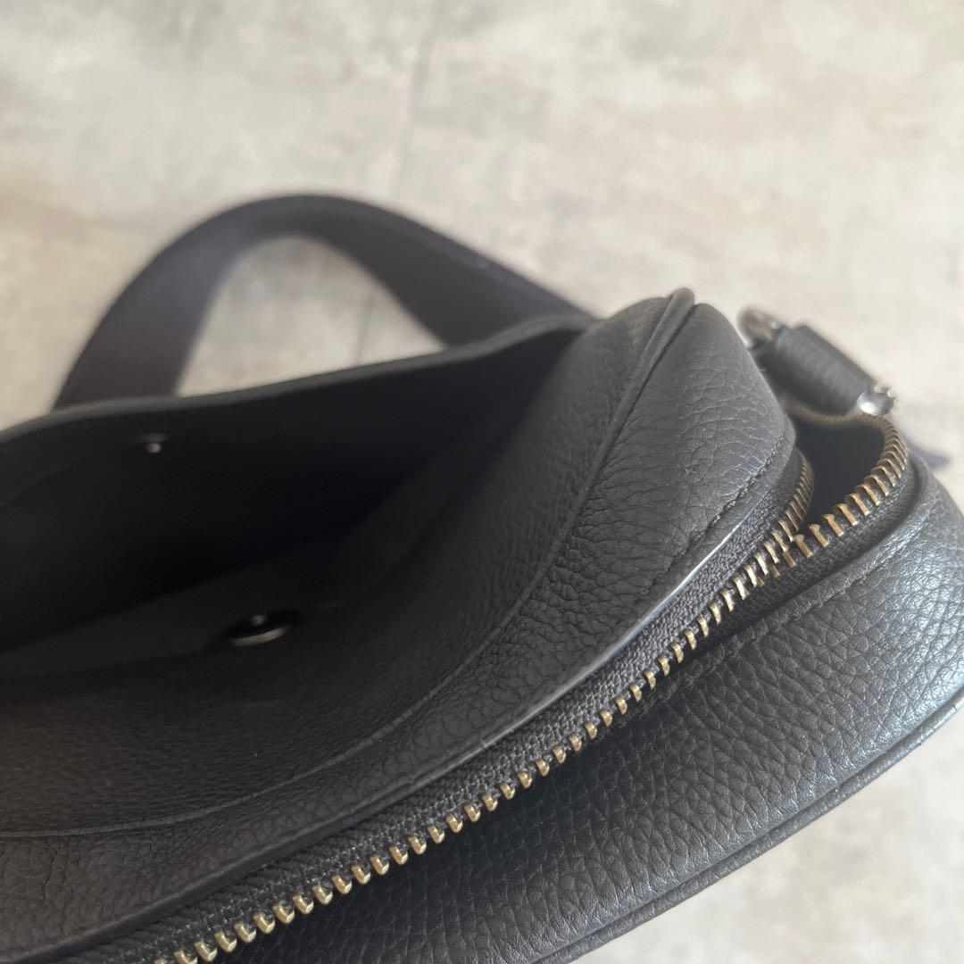 COACH ショルダーバッグ 黒 レザー