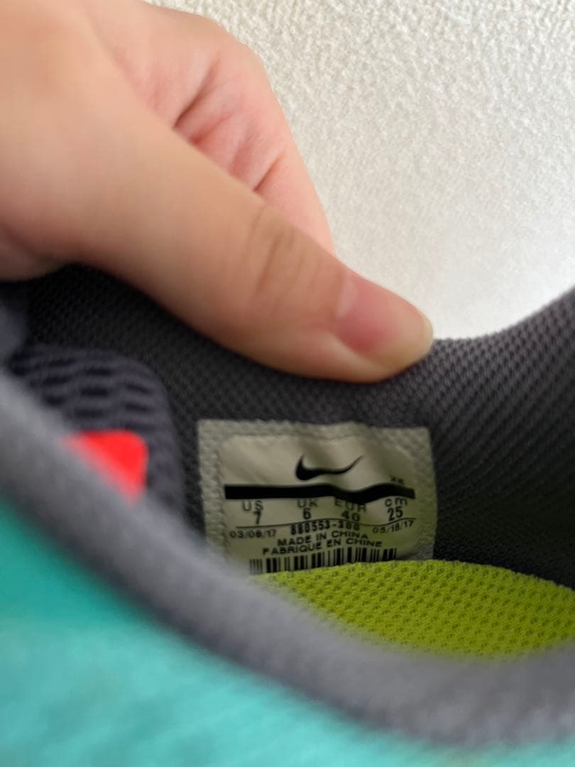 【希少】桜井和寿着用 NIKE エアズームスピードライバル6 (25.0cm)