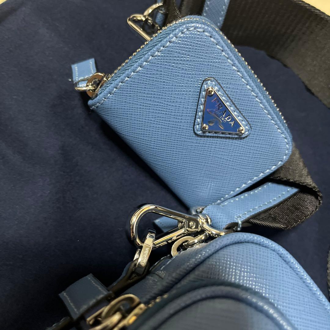 PRADA サフィアーノレザー ショルダーバッグ 2VH170