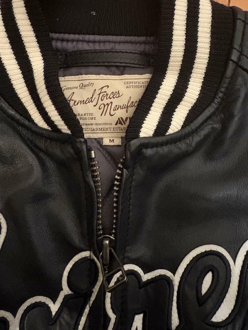 激レア Avirex レザー スタジャン M ブラック