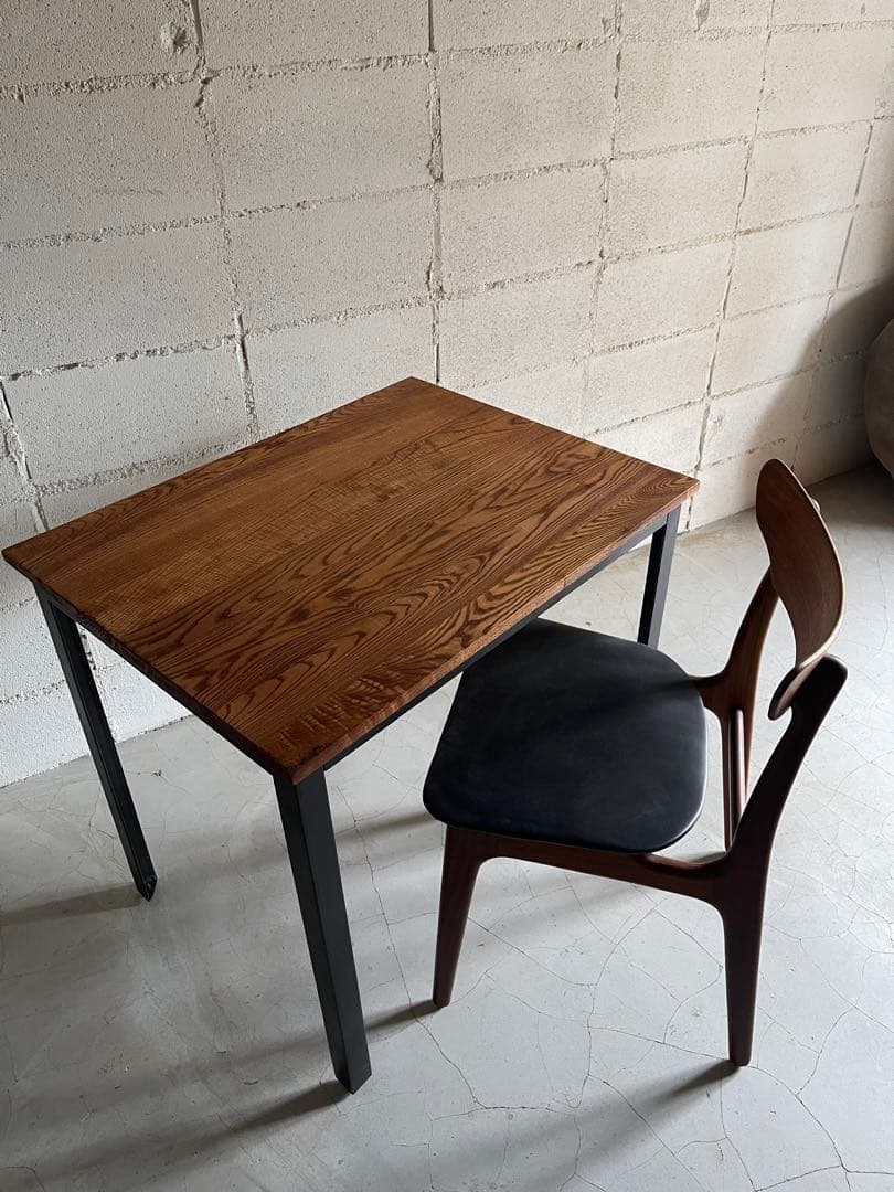 depeche アデペシュ　サイドテーブル　デスク　オーク無垢材　アイアン脚