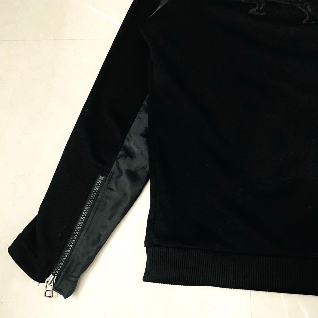 オニツカタイガー　見返り虎　異素材切替　トラックジャケット オールブラック　L