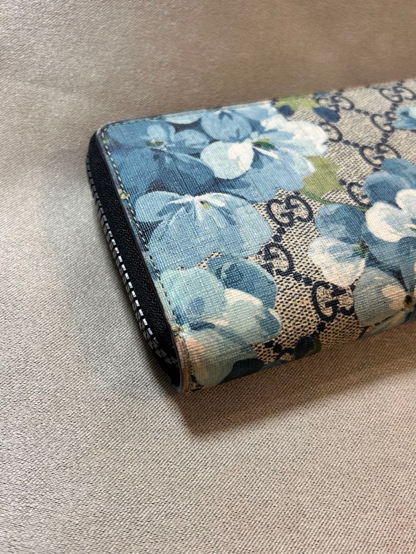 GUCCI グッチ　長財布　GGブルームス　ラウンドファスナー