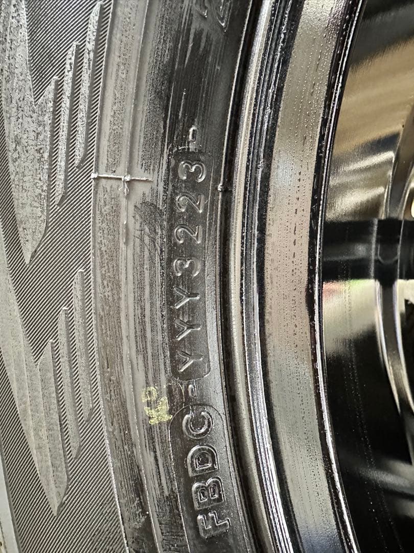 【235/60/R18】送料込み　スタッドレスタイヤ　ホイール付き　CX-60等