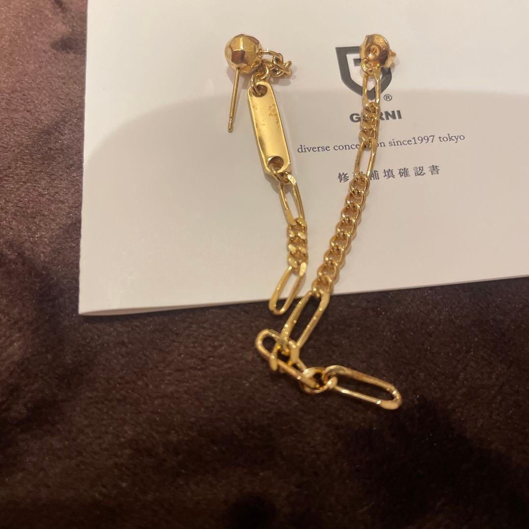 GARNI ゴールドチェーン 片耳用ピアス