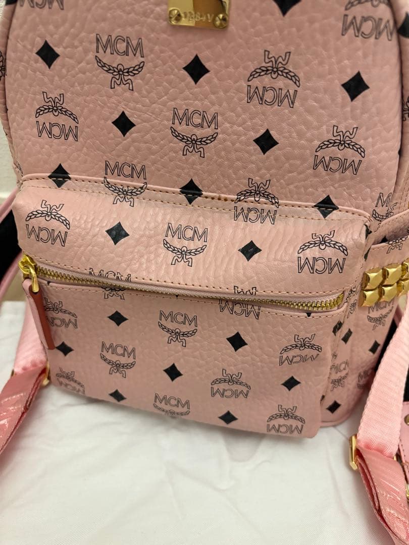 MCM ピンクリュック 美品