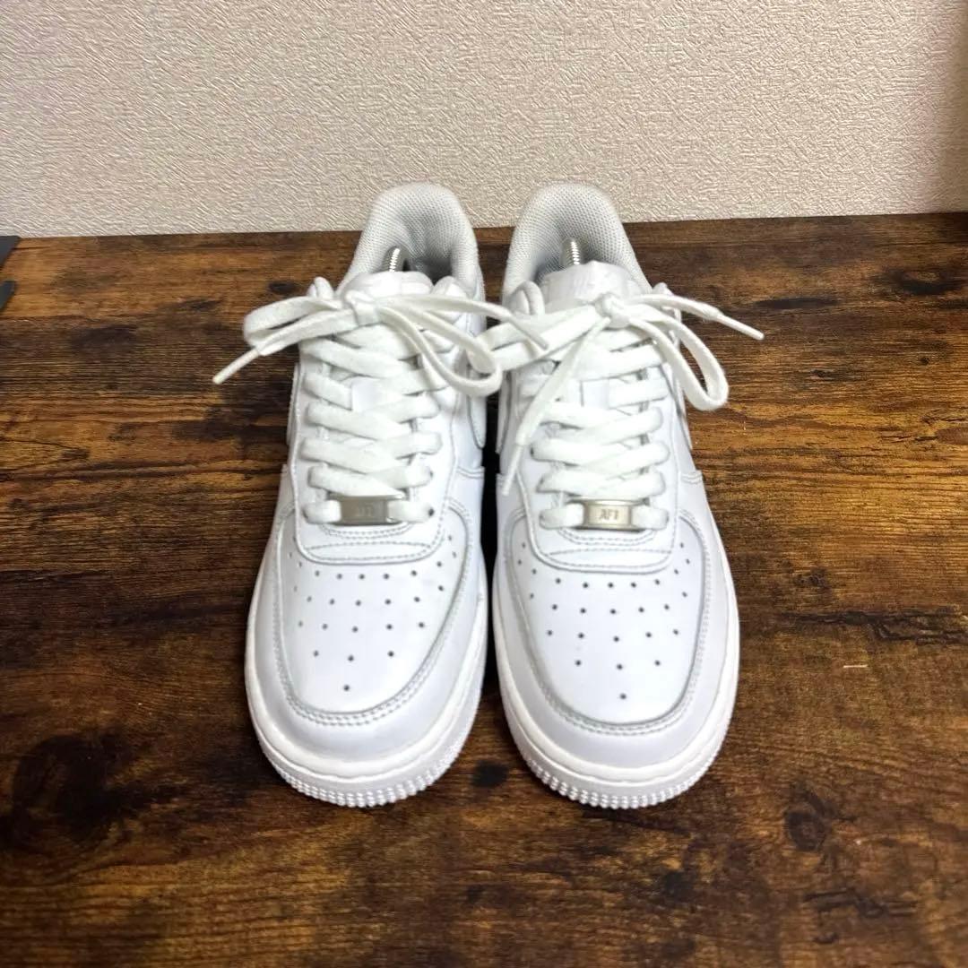 NIKE ナイキエアフォース1 白　25cm