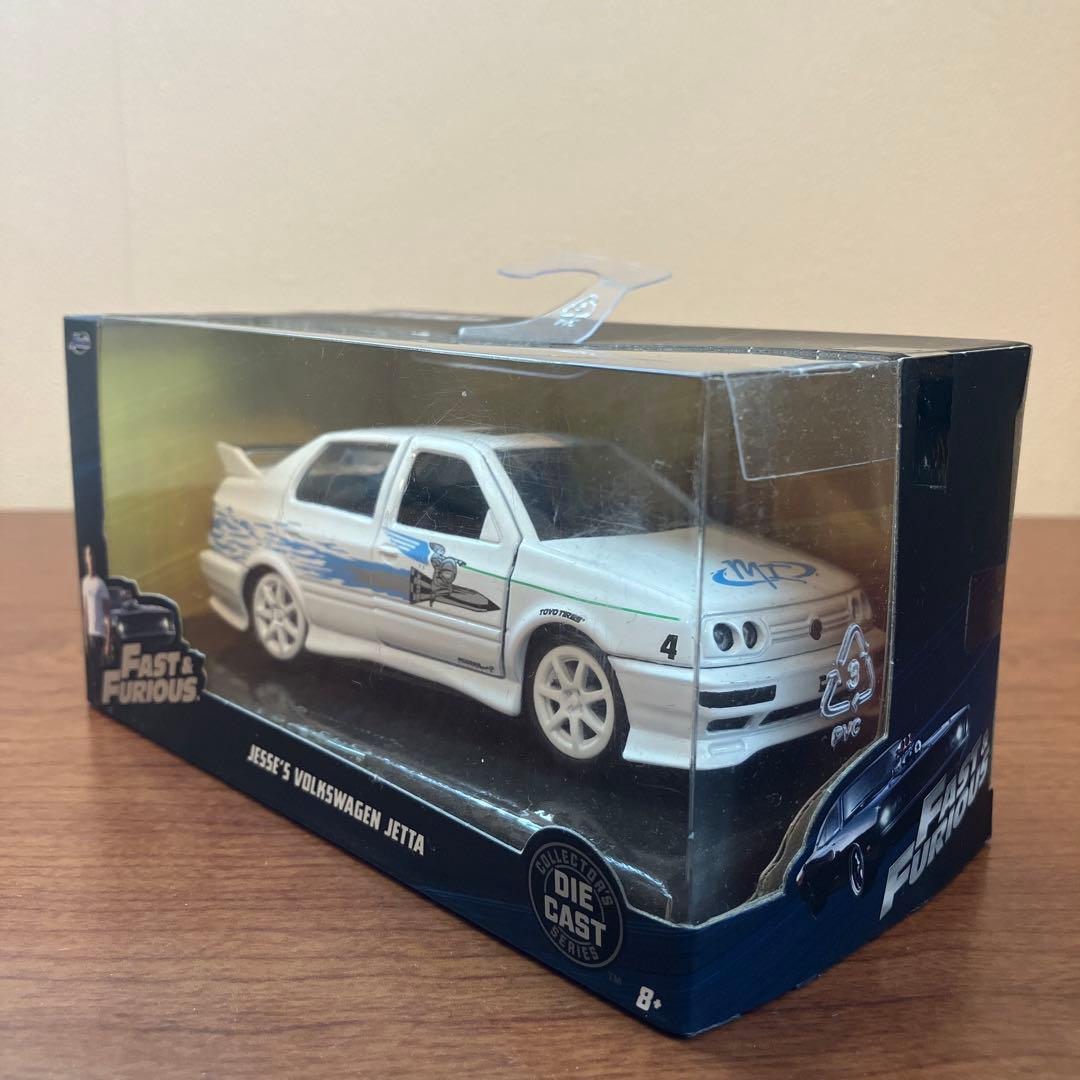 初代ワイルドスピード　 ジェシーの Jetta 1/32 ダイキャストミニカー