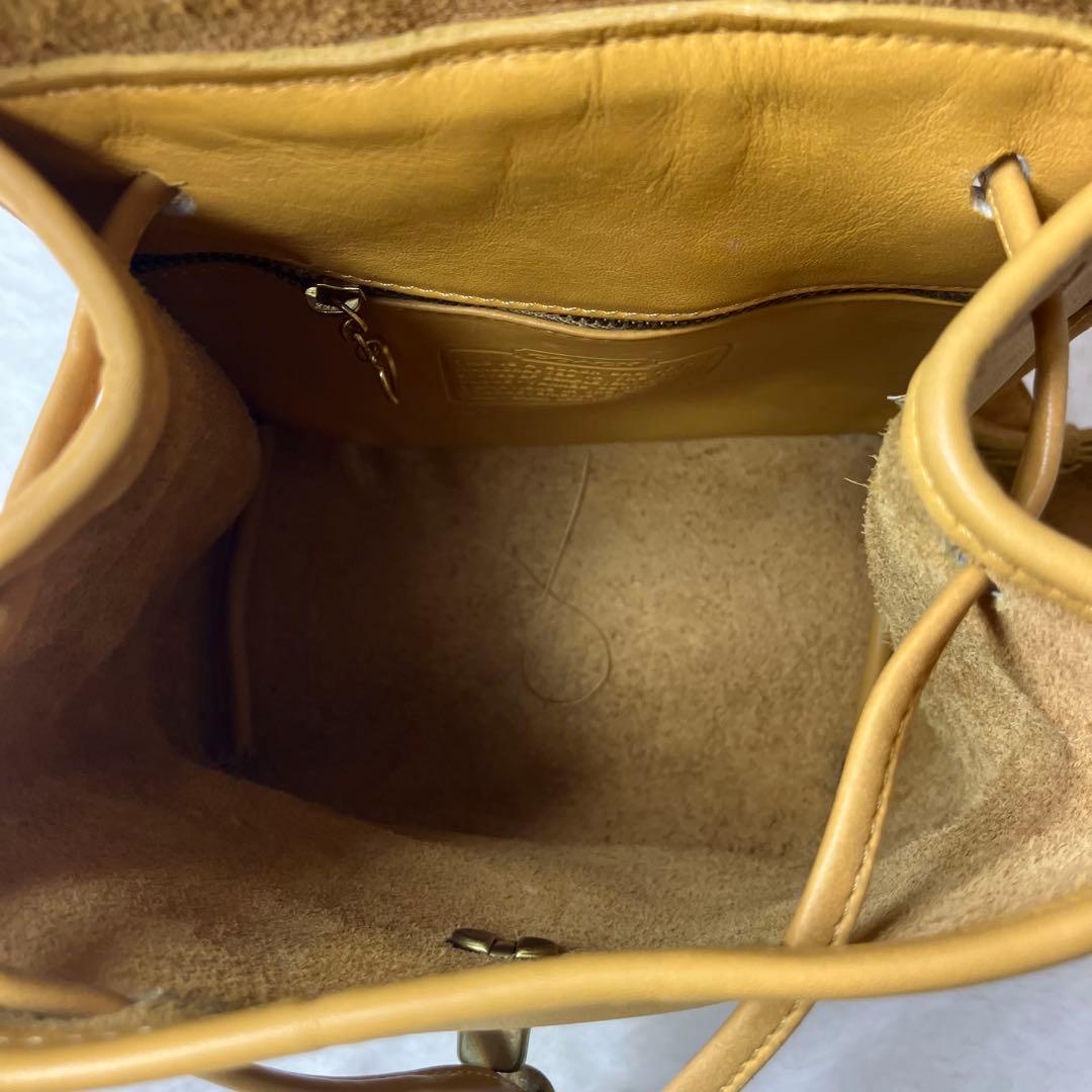 オールドコーチ✨希少カラー グラブタンレザー 本革 チャーム付 ミニリュック