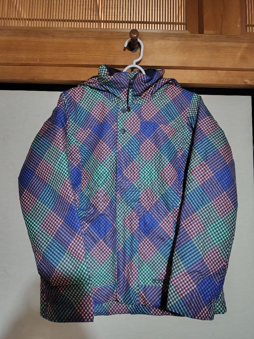 BURTON バートン　スノーボードウエア　サイズ140cm