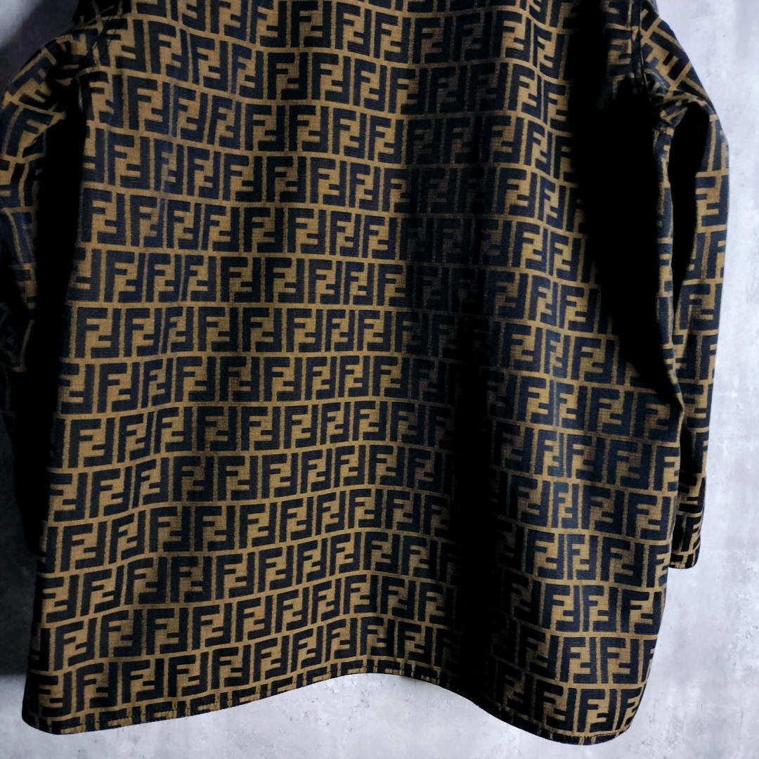 【アーカイブ】フェンディ ズッカ総柄 リバーシブル ジップコート L 伊製