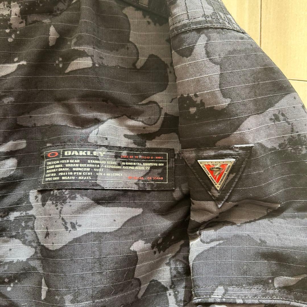 【破格】　90’s Oakley スノーボードウェア　ジャケット　L カモフラ