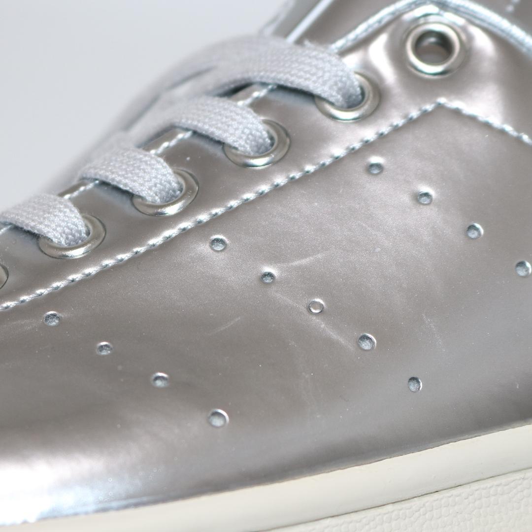 【極美品】アディダス スタンスミス シルバー スニーカー FV4300