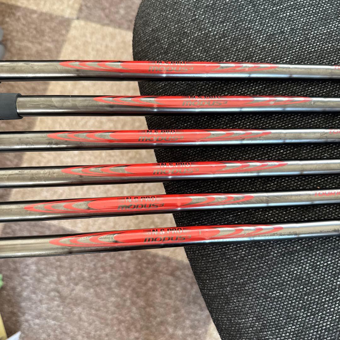 T150 ブラックアイアン 5〜P モーダス105Sツアーブラックタイトリスト