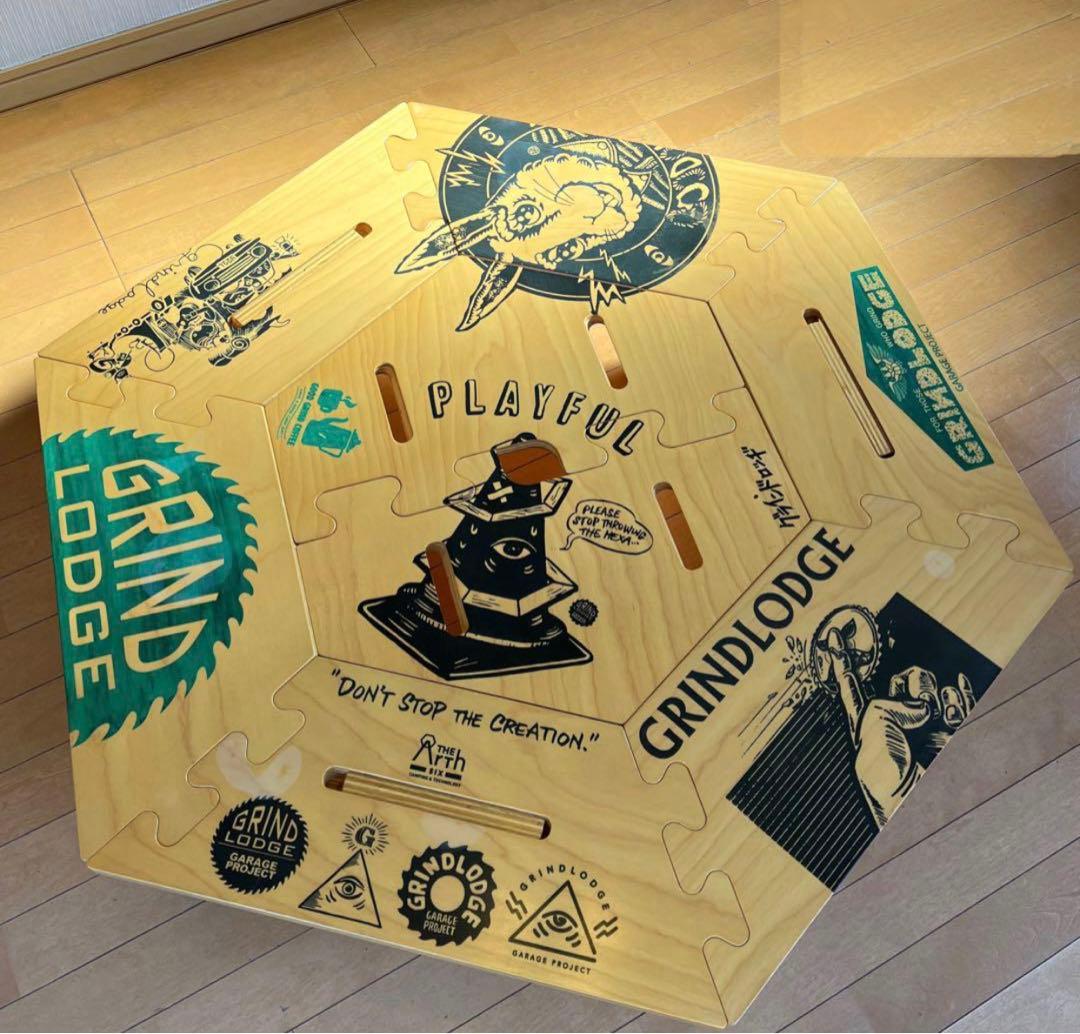 激レア】TheArthとグラインドロッジコラボヘキサテーブル - メルカリ