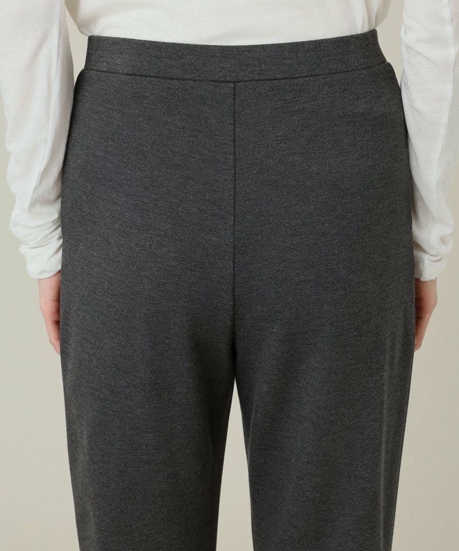 Curensology ストレッチポンチフレアパンツ ブラック