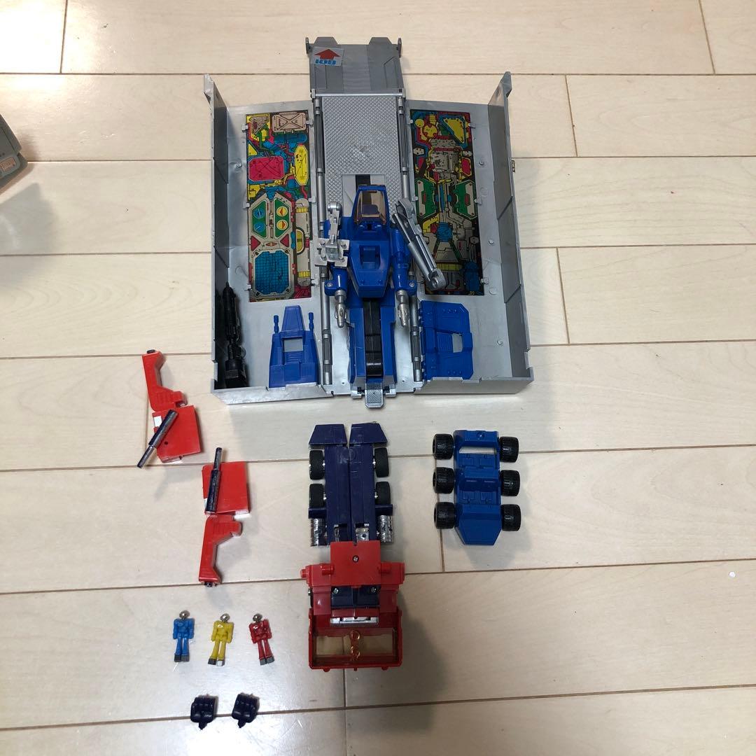 お値下げ‼︎カーロボット ダイアクロン 移動基地 バトルコンボイ