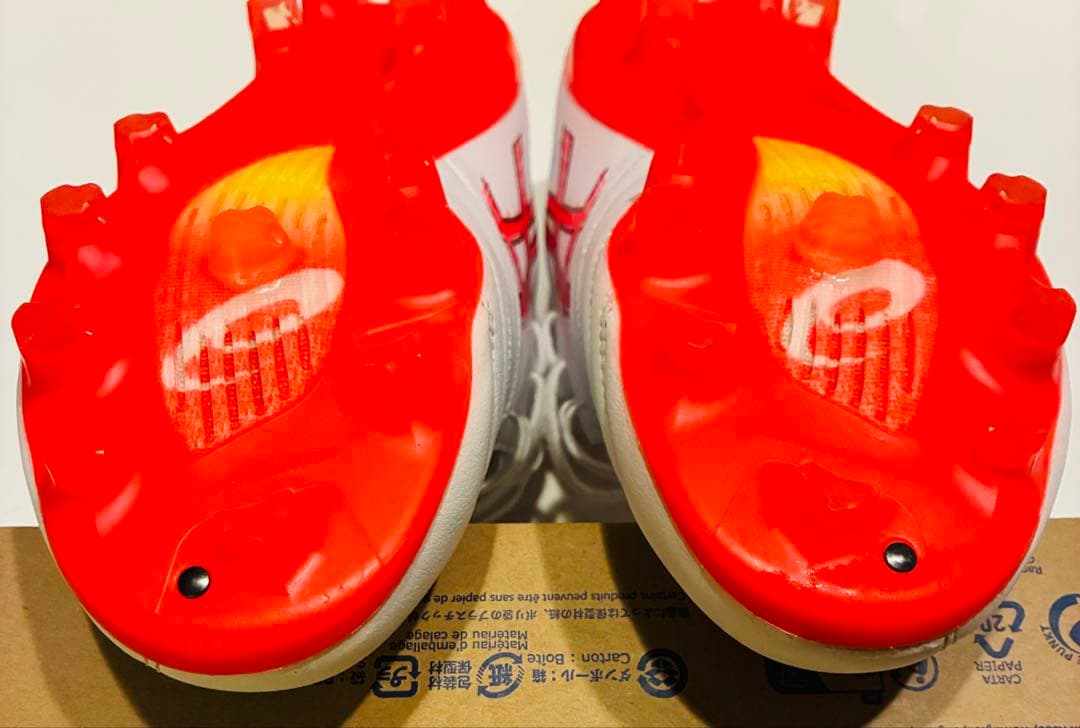 アシックスDS LIGHT X-FLY PRO 3 グリップソックス付き