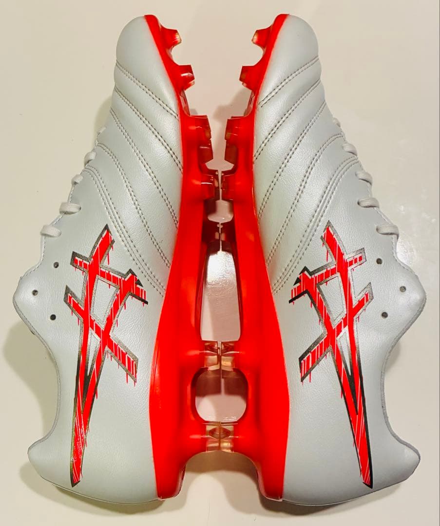 アシックスDS LIGHT X-FLY PRO 3 グリップソックス付き