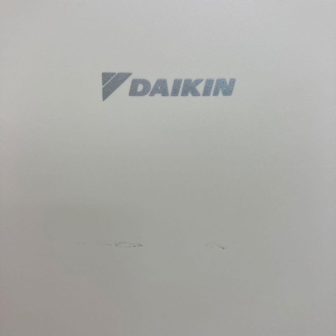 A273-15 DAIKIN　加湿ストリーマ空気清浄機　MCK70Z-W