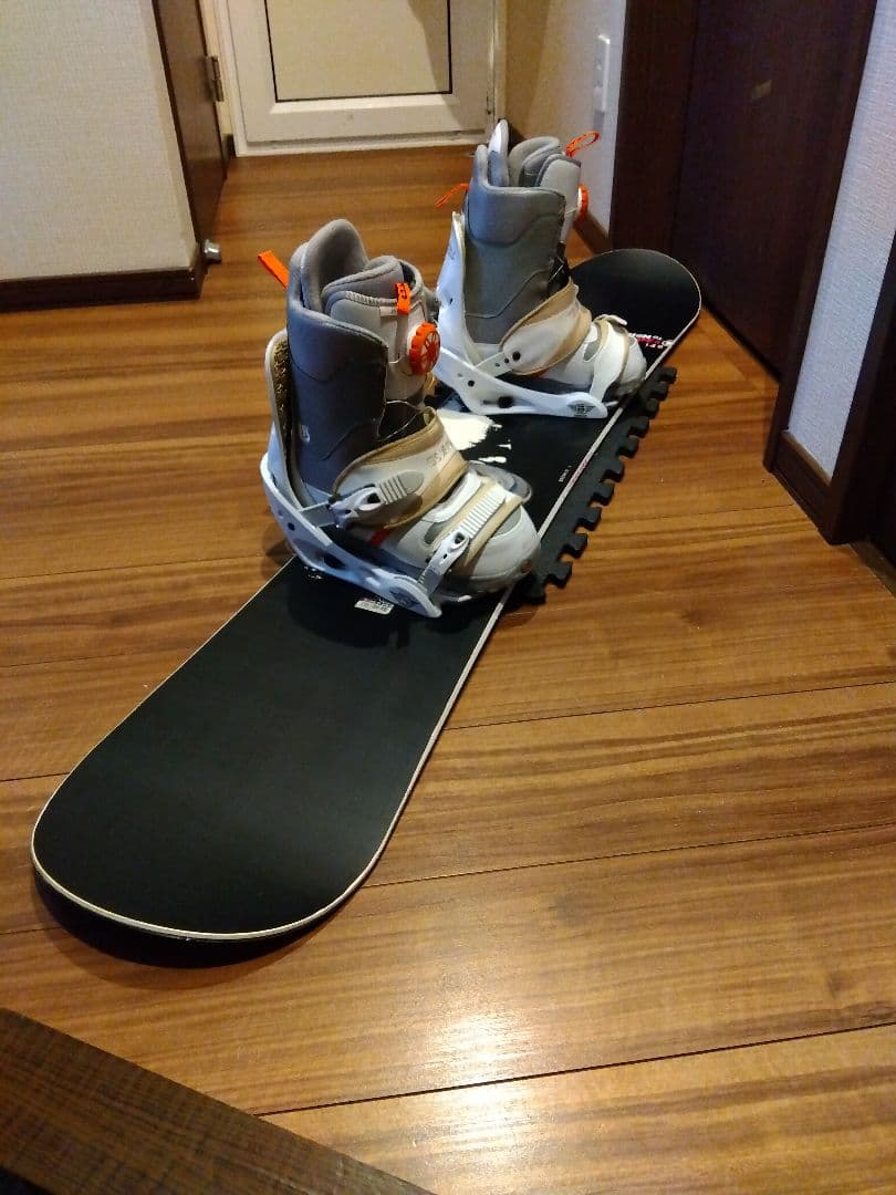 希少機種‼️ROSSIGNOL/スノーボードフルセット/メンテ・WAX済み