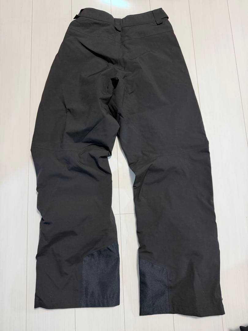 美品　オークリー　スキーパンツ　スノーボード