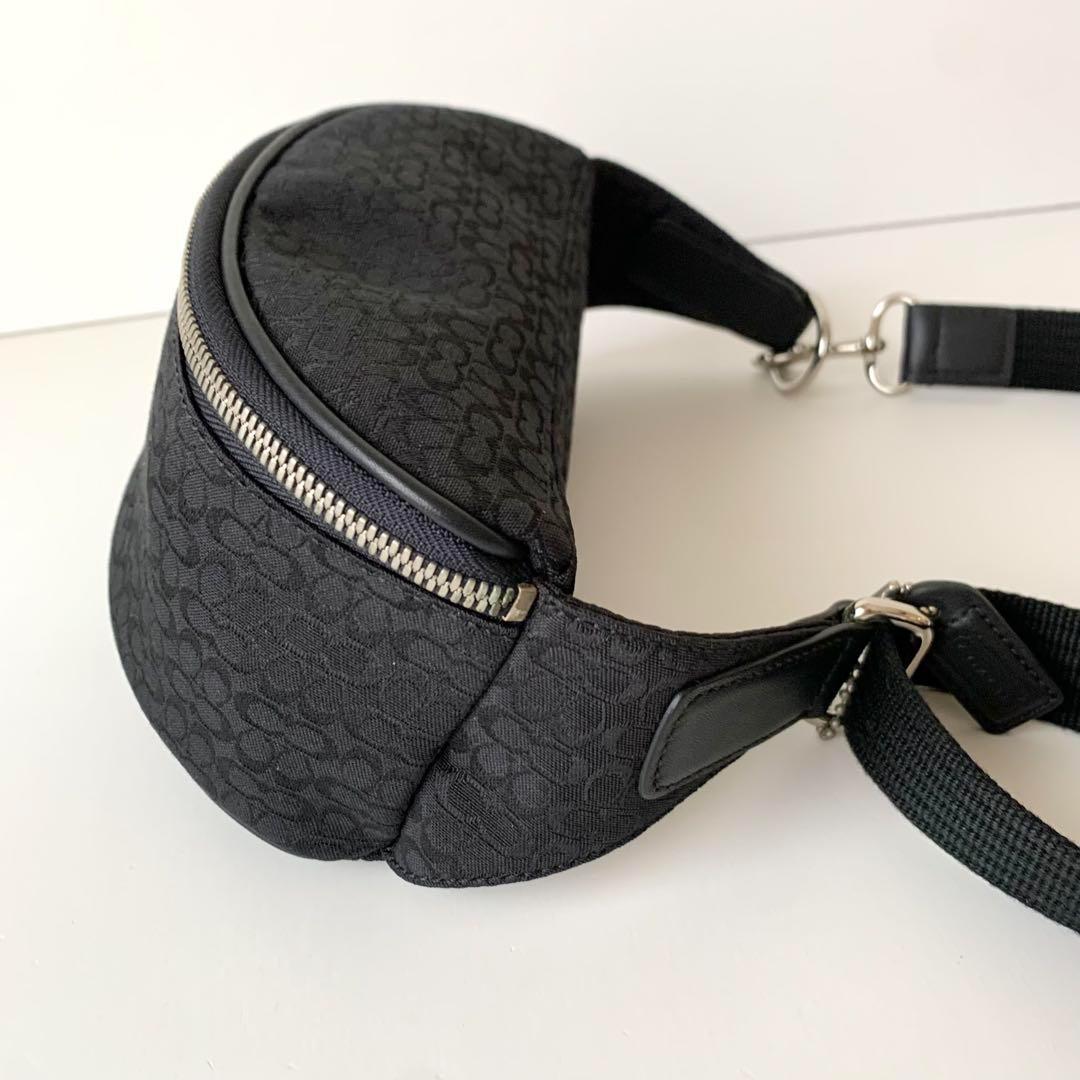 【COACH】コーチ　ウエストバッグ　ウエストポーチ　シグネチャー　黒　5093