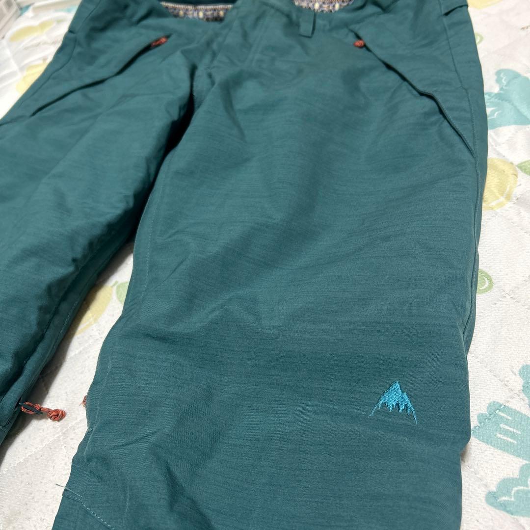 美品BURTONバートン　スキーウェア パンツ　ボトムスSグリーン　スノボウェア